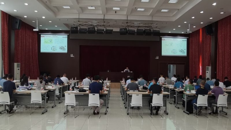 电工与水电工：职业差异解析